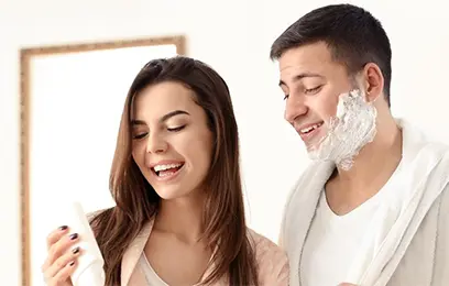 ζευγάρι που γελάει