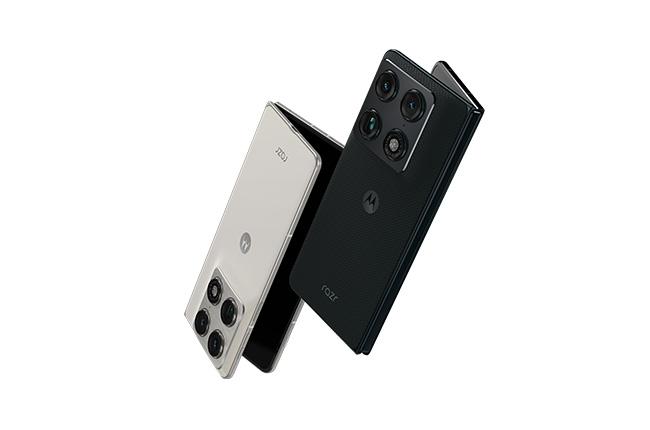 MOTOROLA Razr Fold Dual 5G Smartphone design