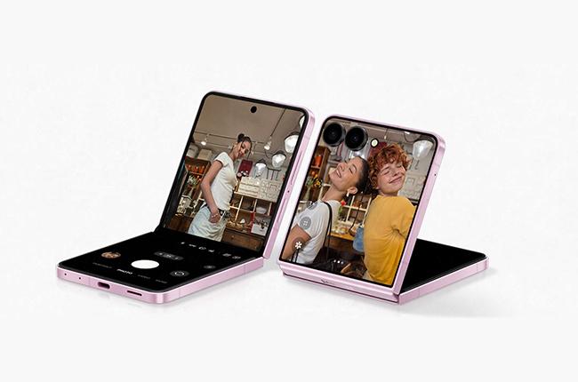 SAMSUNG Galaxy Z Flip8 Smartphone