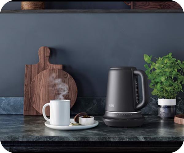 AEG K7-1-6BP Gourmet 7 Βραστήρας 1.7Lt