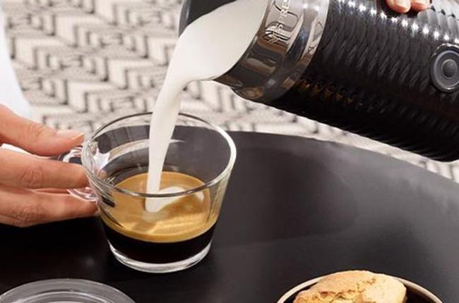 Nespresso Original Essenza Mini