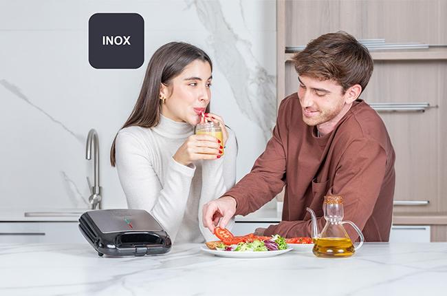 BLACK & DECKER BXSA752E Τοστιέρα 750W