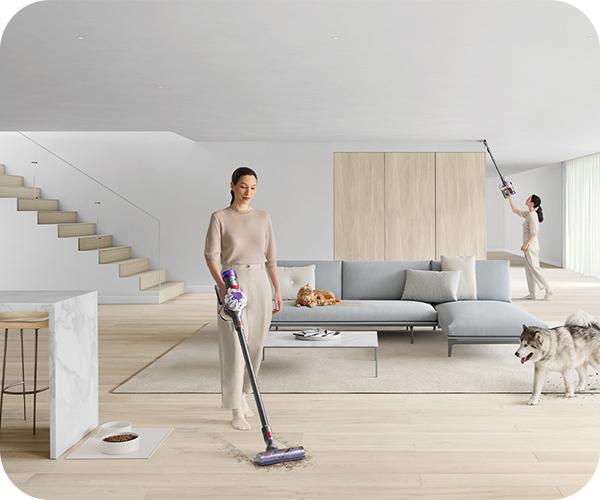 DYSON V8 Advanced de-tangle technology 