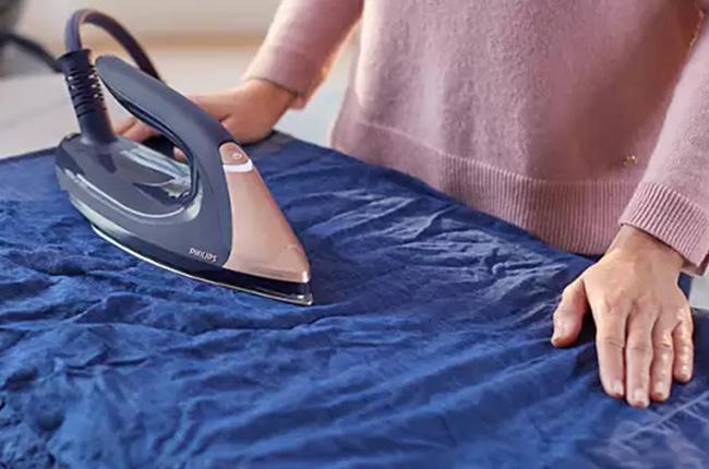 PHILIPS PSG9050/20 PerfectCare Series SteamGlide Elite