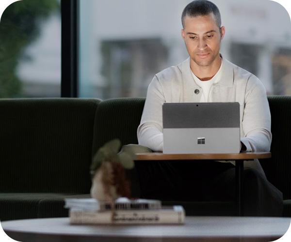 MICROSOFT Surface Pro 10 5G