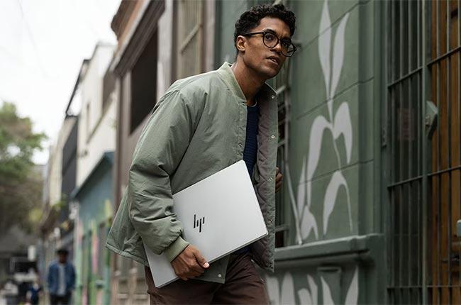 HP 16-ay0002nv OmniBook 7 Premium σχεδιασμός