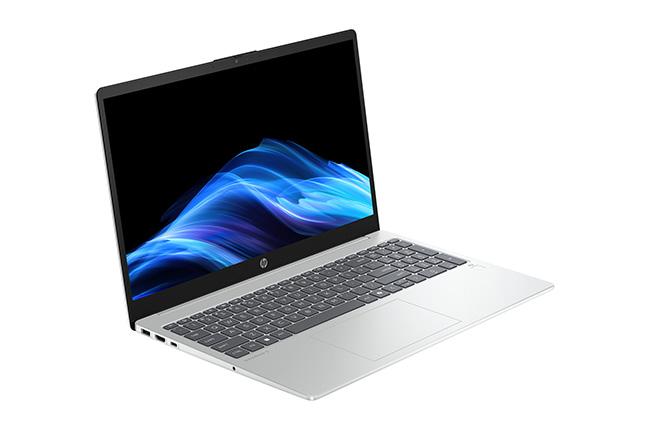 HP 15-fn0004n OmniBook 3 AI 15.6