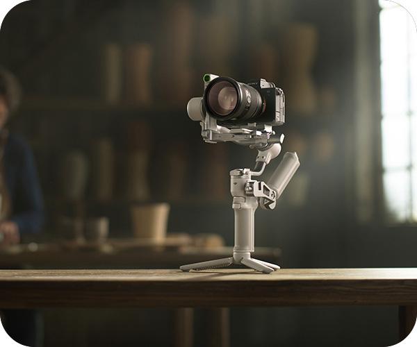 DJI RS 4 Mini Combo Gimbal