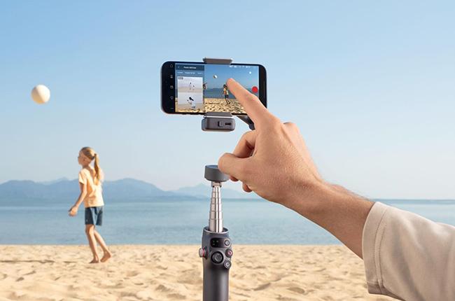 DJI Osmo Mobile 8 gimbal