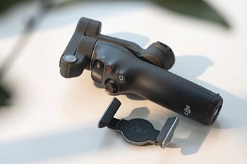 DJI Osmo Mobile 8 gimbal
