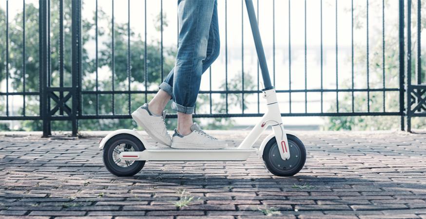 XIAOMI Mi Electric Scooter