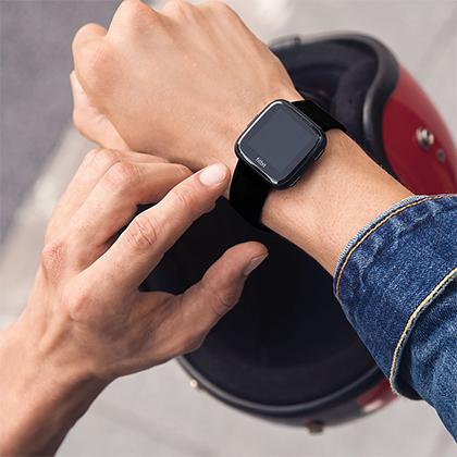 FITBIT Smartwatch Versa