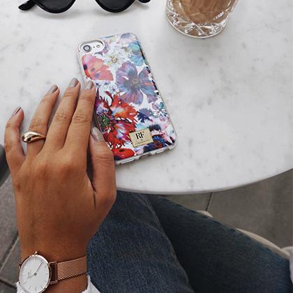 thiki Cool Paradise RICHMOND & FINCH gia ta iPhone 6/ 6s/ 7/ 8