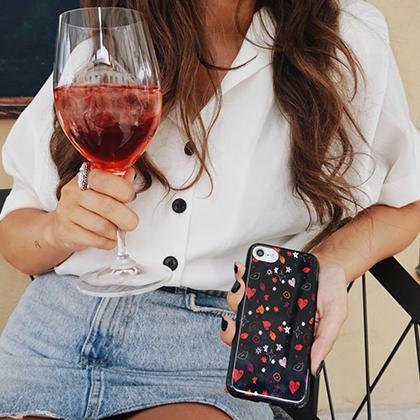 thiki Heart and Kisses RICHMOND & FINCH gia ta iPhone 6/6s/7/8