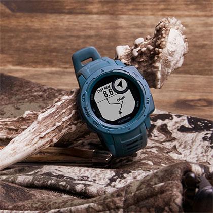GARMIN Smartwatch Instinct