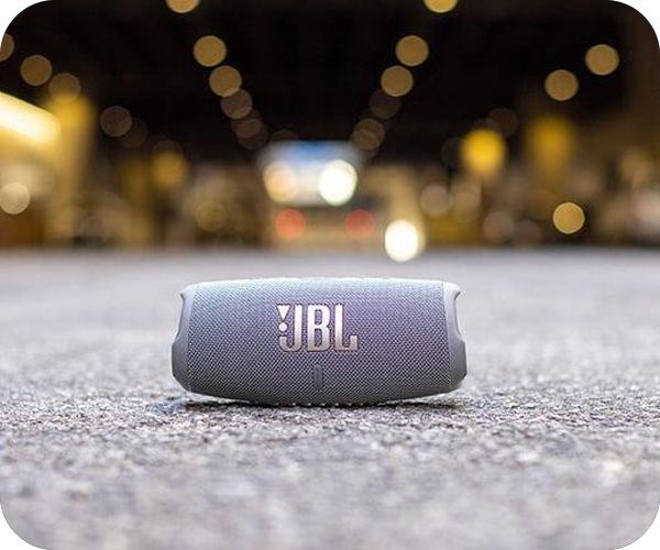 JBL Charge 5