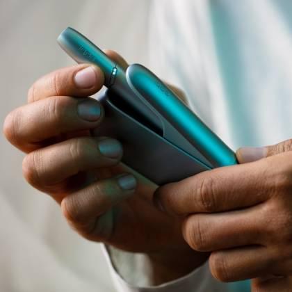 IQOS 3 Duo with 3 Heets Kit packages