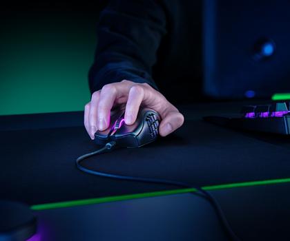 gaming mouse RAZER Naga X