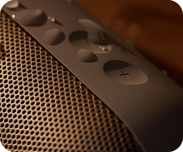 κλίση 20 μοιρών προς τα πάν BEATS Pill 