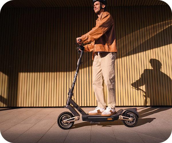 NAVEE Electric Scooter ST3 Pro