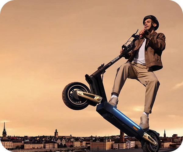 NAVEE Electric Scooter ST3 Pro