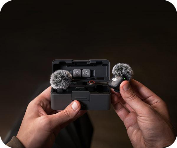 DJI Mic 3 (2 Transmitter + 1 Receiver + Charging Case)