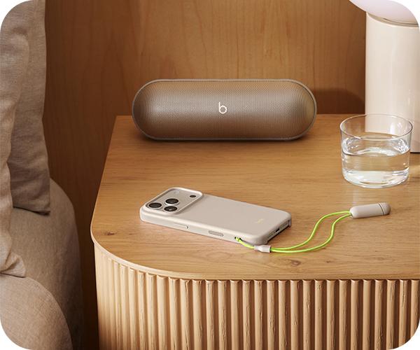 case Kickstand BEATS iPhone with MagSafe and Camera Control
