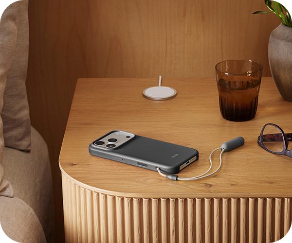 case Kickstand BEATS iPhone with MagSafe and Camera Control