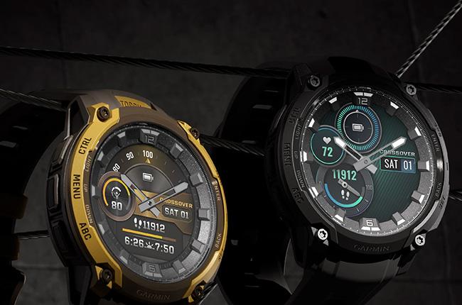 GARMIN Instinct Crossover Smartwatch