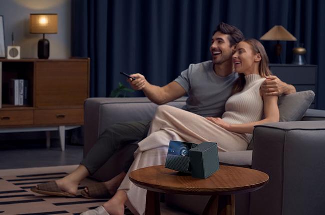 TCL Portable ProjectorPlayCubeGoogle