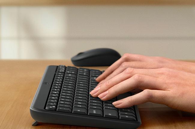 Ασύρματο Σετ Πληκτρολόγιο + Ποντίκι LOGITECH MK250 Μαύρο