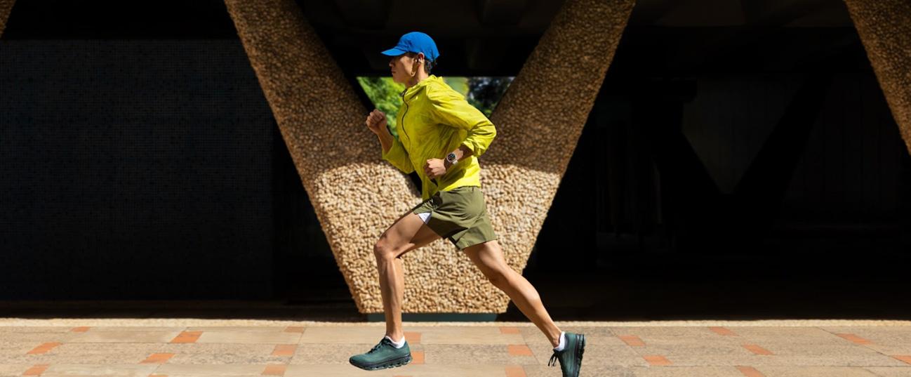 HUAWEI GT Runner 2 43mm Midnight Black Smartwatch